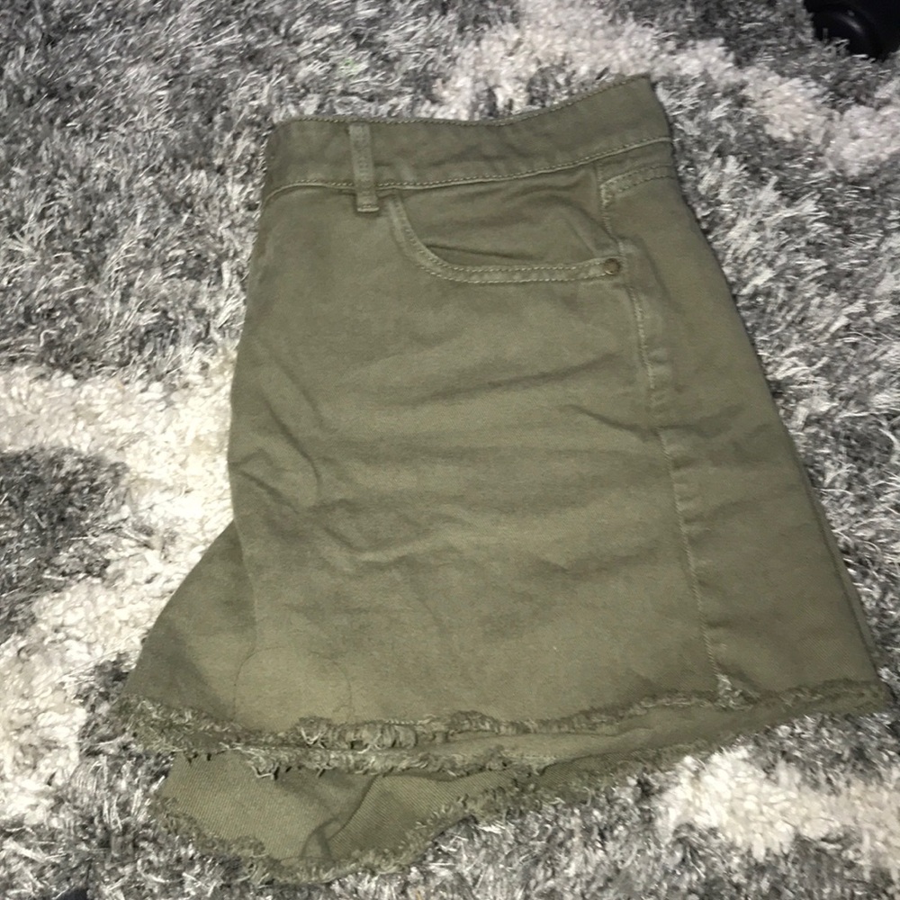 Olive green dip shorts